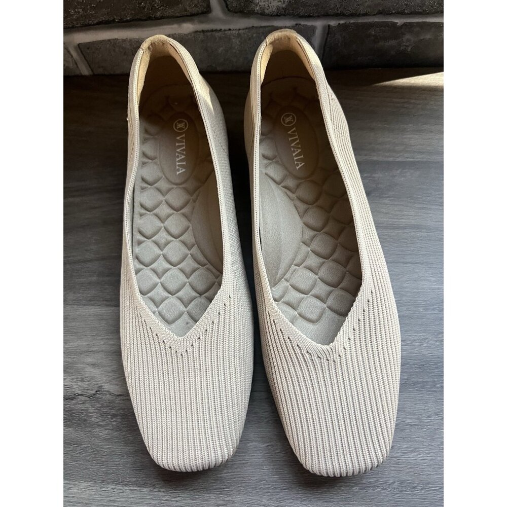 Vivaia Square-Toe V-Cut Flats Margot 2.0 Golden Almond Size 39.5 8.5 US - Picture 2 of 14